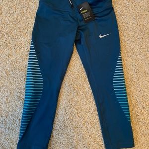 Nike Epic Running Crop Tights